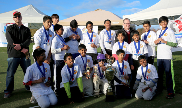 Winners of the tournament with Pleasanton Mayor Jerry Thorne.