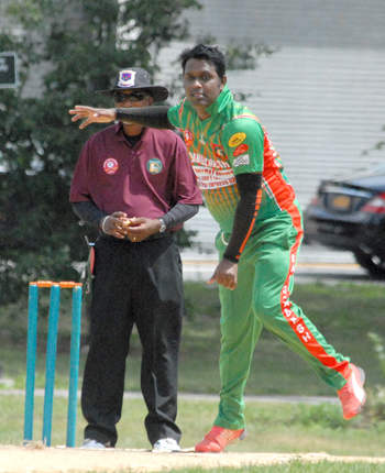 MD Kamruzzaman picked up 4 for 21. Photos by Shiek Mohamed