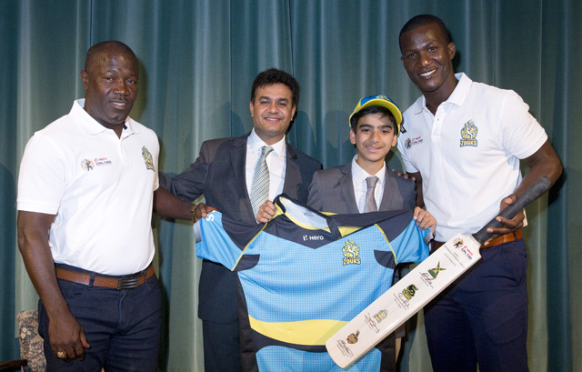 Pictured at the Hero Caribbean Premier League (CPL) unveiling of the new ownership of the St. Lucia Zouks franchise are Stuart Williams (Coach, St. Lucia Zouks), Jay Pandya and son Rohan (Owner, St. Lucia Zouks) and Daren Sammy (Captain, St. Lucia Zouks) at Soho Square, London. Photo by Henry Browne/CPL/Sportsfile