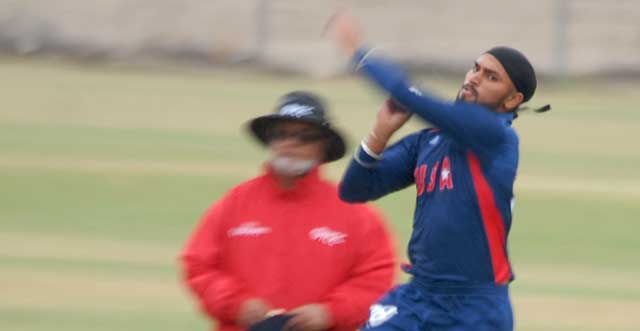 Jasdeep Singh bowling