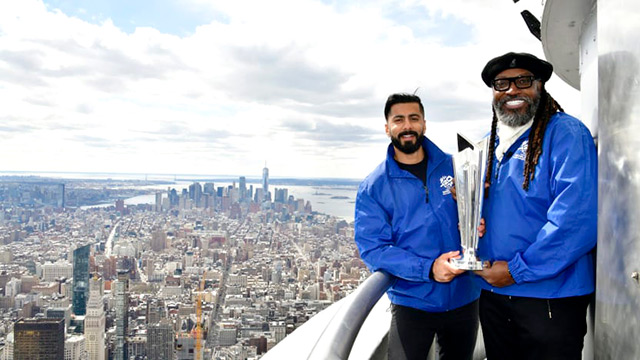 Chris Gayle and Ali Khan with ICC Men's T20 World Cup trophy