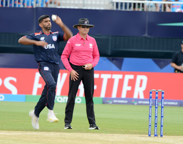 Saurabh Netravalkar bowling